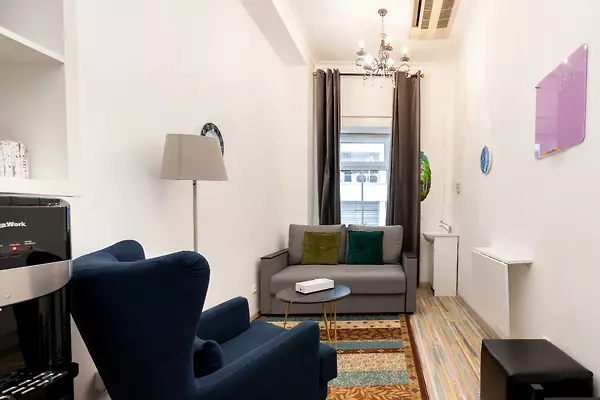 room T-7